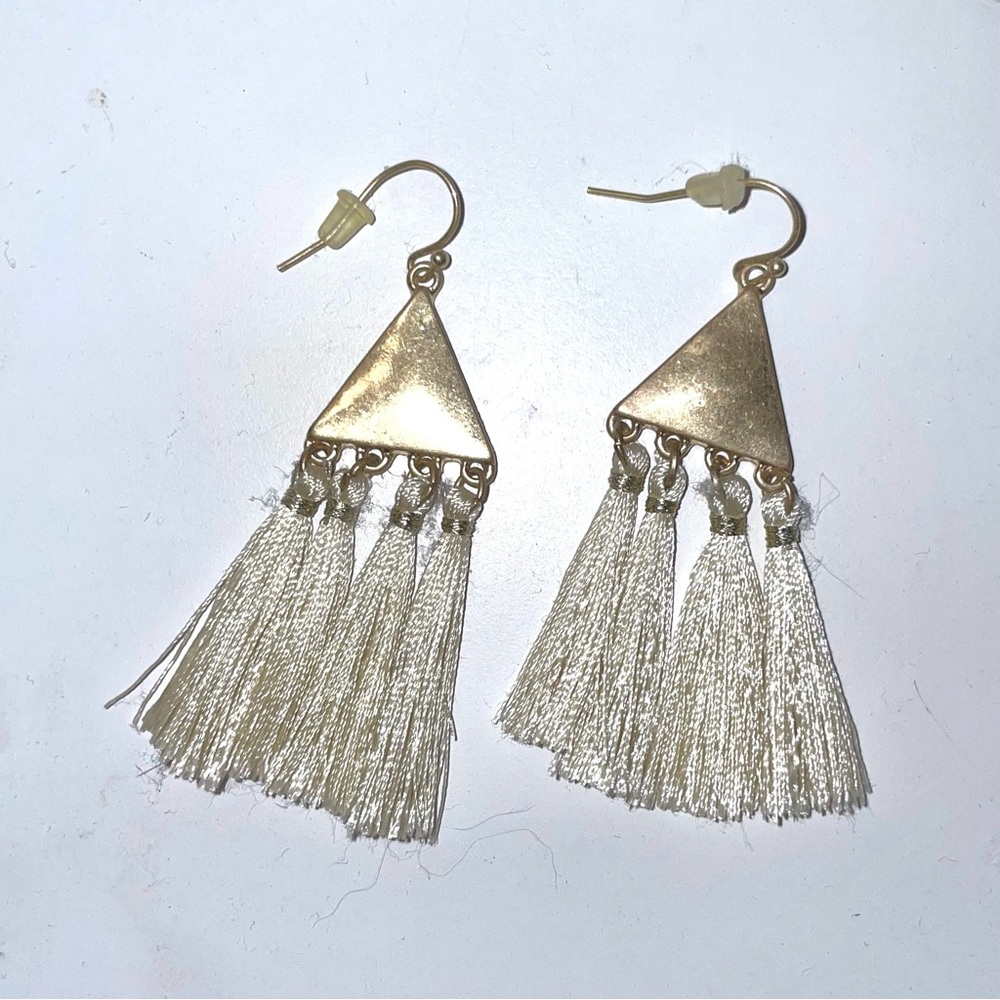 Francesca’s Gold Tassel Earrings
